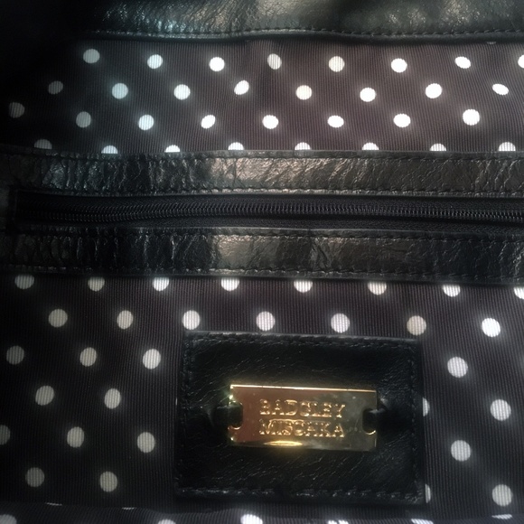 BADGLEY MISCHKA LEATHER GAIA HOBO BAG - Picture 7 of 10